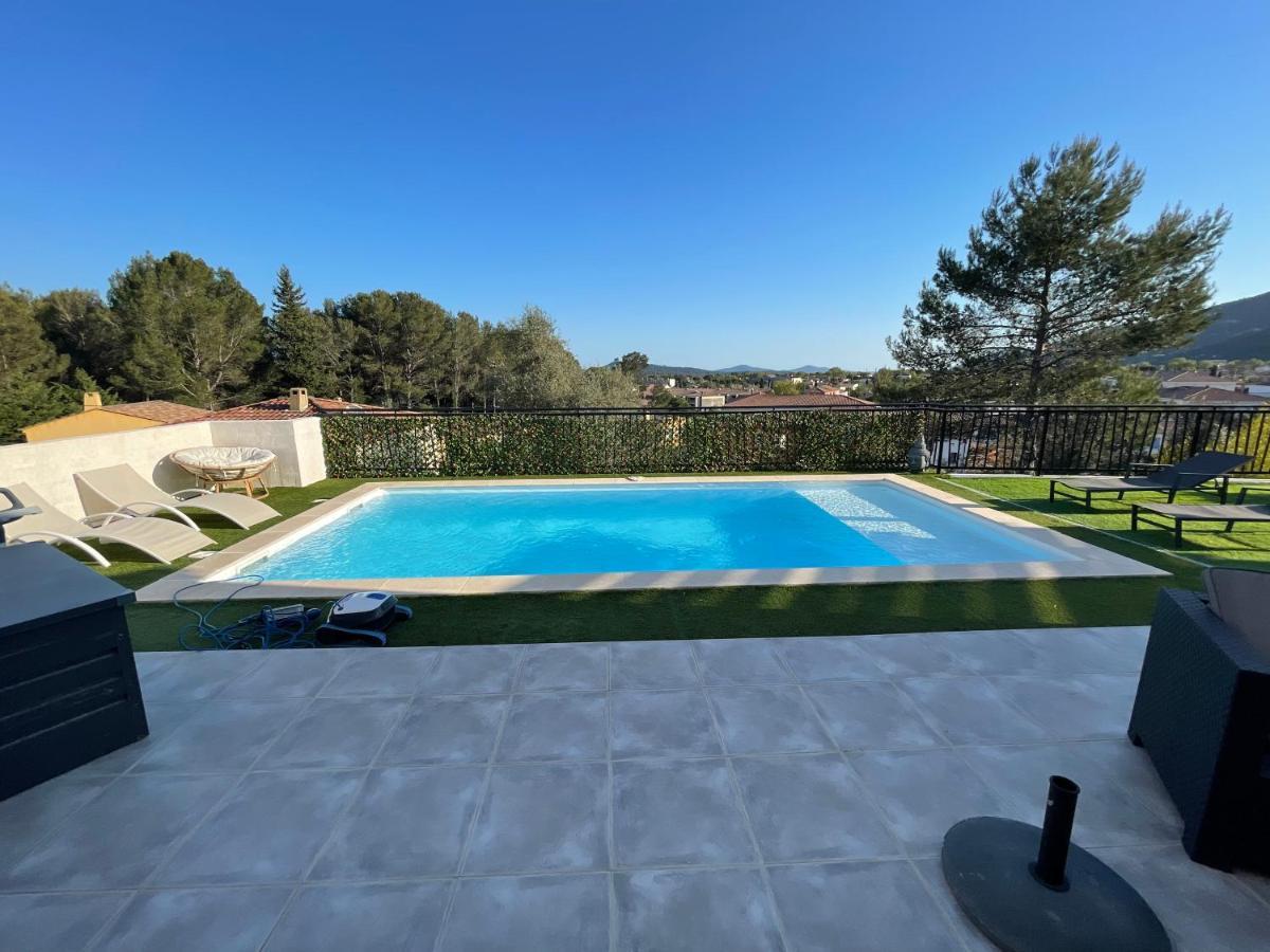 Villa Avec Piscine Кюерс Екстер'єр фото