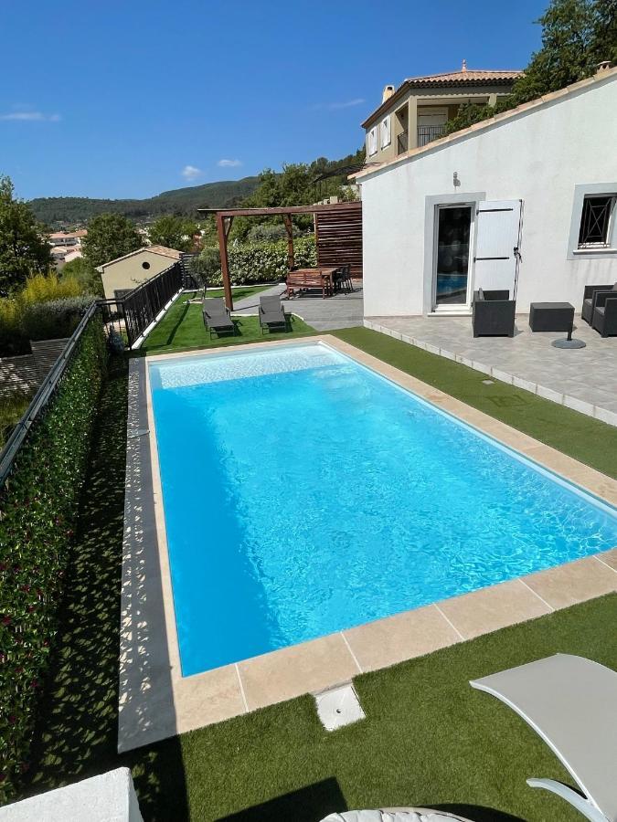Villa Avec Piscine Кюерс Екстер'єр фото